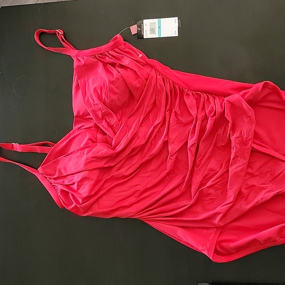 Jantzen NWT Red One Piece Bathing Suit